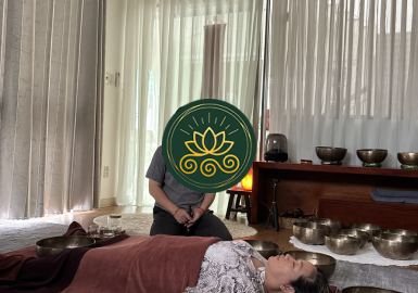 Cơ Chế Khoa Học Giúp Chuông Xoay Giải Tỏa Khối Nghẽn Cảm Xúc